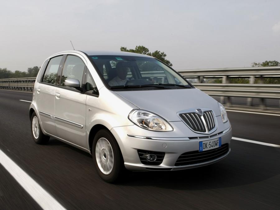  Lancia Musa 2007 года  (фото 81 из 86)